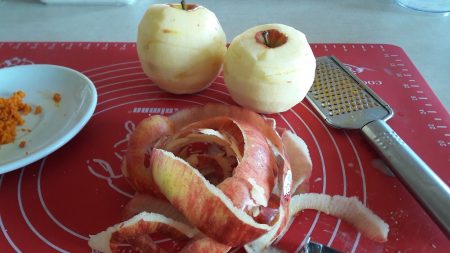 Racuchy drożdżowe z jabłkami