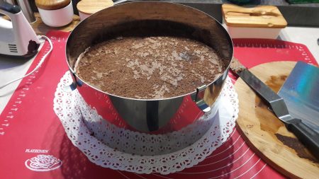 Tort miętowo-czekoladowy