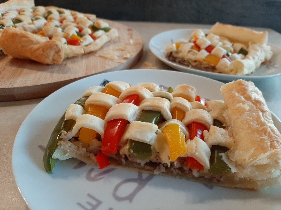 Zapiekanka mozaika z mięsem mielonym