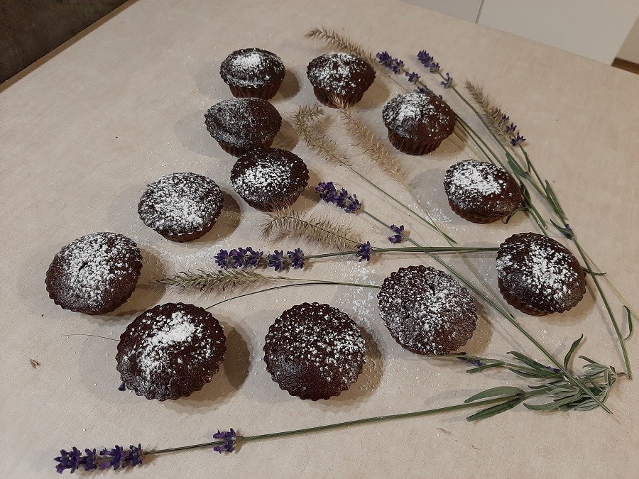 Wilgotne muffinki czekoladowe z cukinią