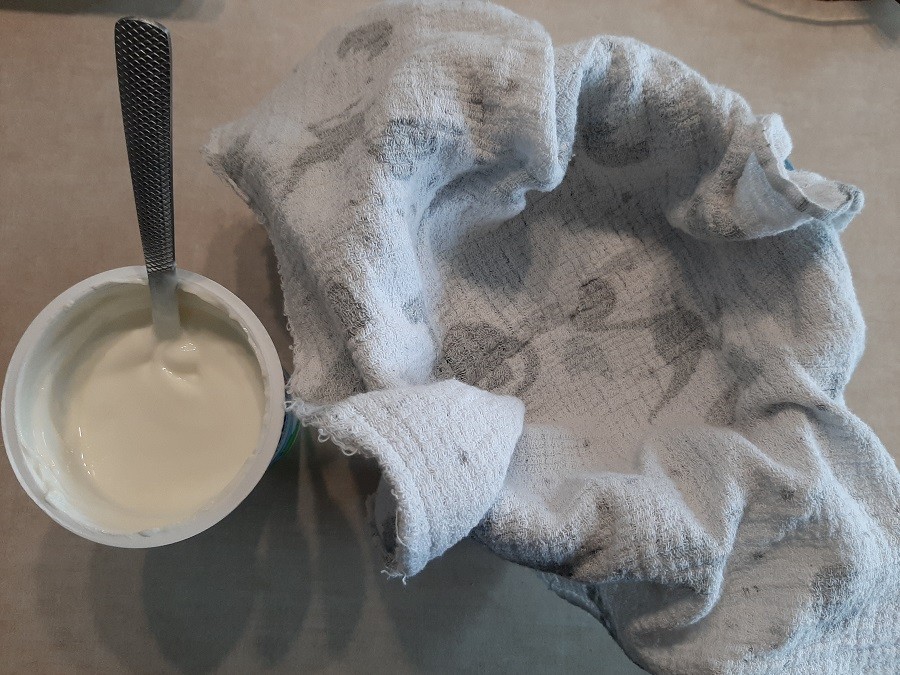 Serek chrzanowy z jogurtu naturalnego