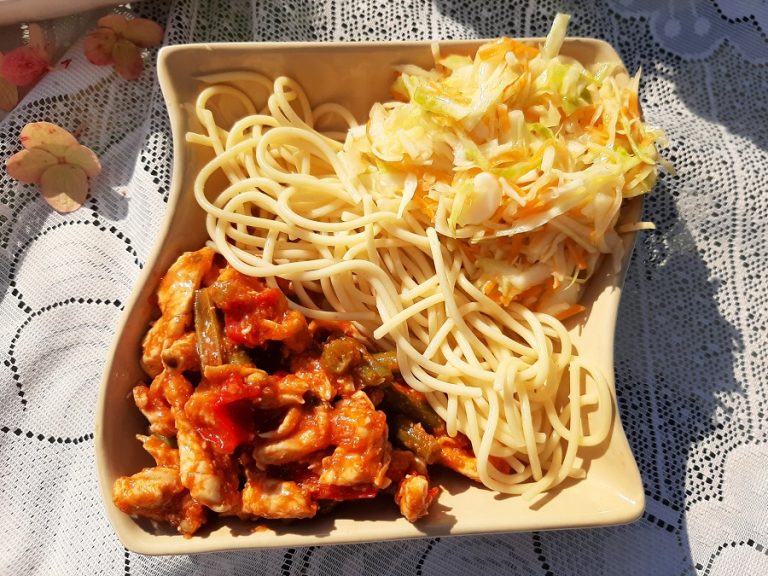 Surówka Z Kiszonej Kapusty Jak U Chińczyka www.pasibrzuszek.pl