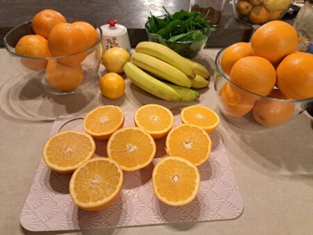 Zielony koktajl: szpinak-banan-pomarańcza